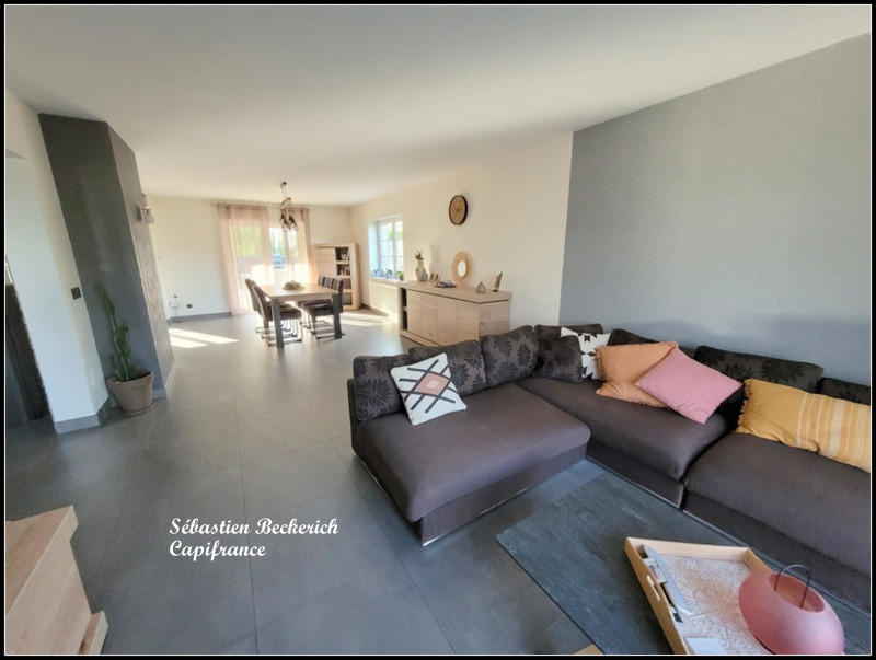 Maison - 166 m² - 6 pièces