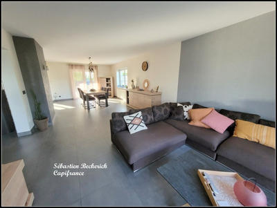 Maison - 166 m² - 6 pièces