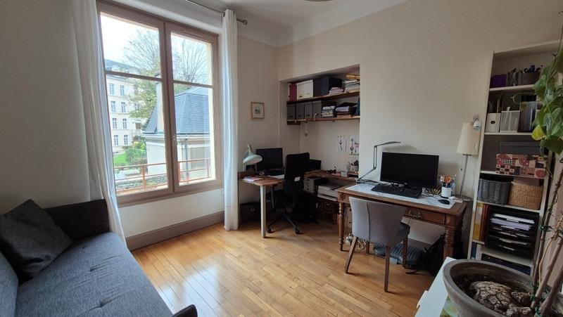 Appartement ancien - 113 m² - 6 pièces