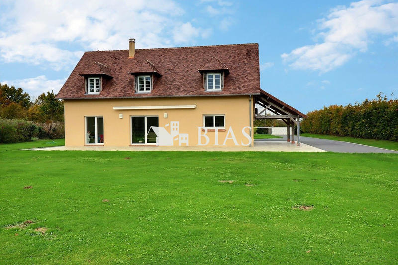 Maison - 161 m² - 5 pièces