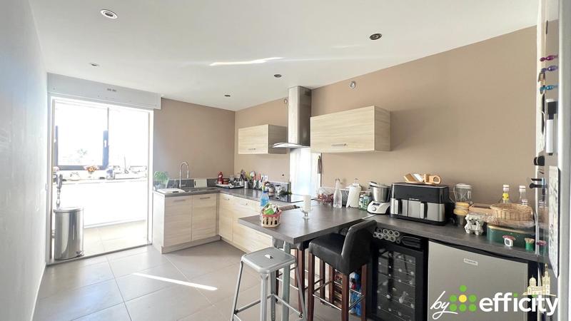 Appartement - 105 m² - 3 pièces