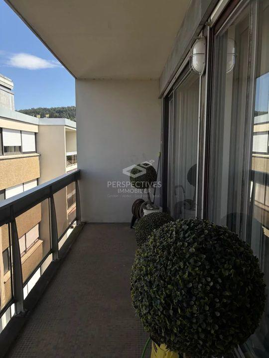 Appartement - 103 m² - 5 pièces