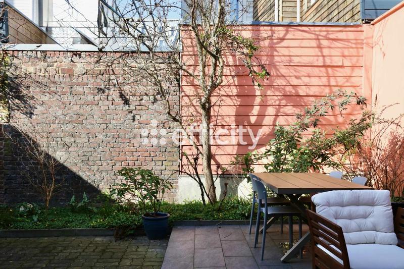 Maison - 145 m² - 6 pièces