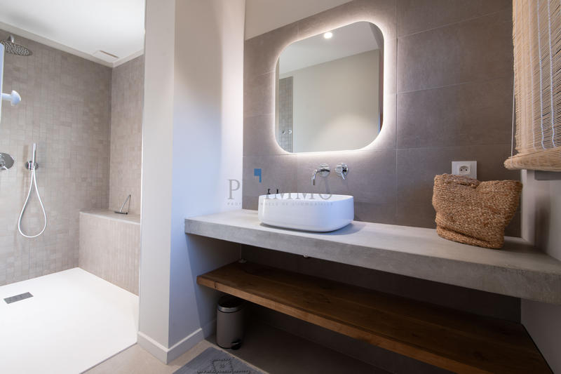 Villa - 185 m² - 5 pièces