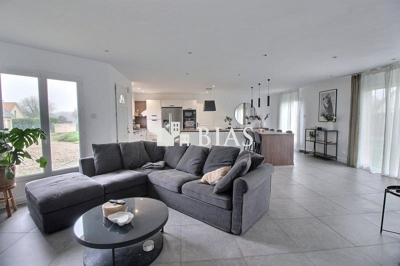 Maison - 106 m² - 4 pièces