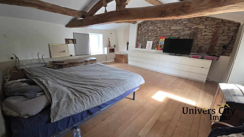 Maison - 151 m² - 3 pièces