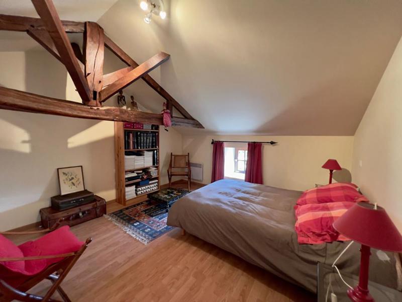 Maison - 206 m² - 7 pièces