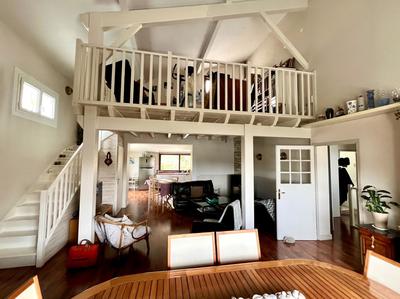 Maison - 171 m² - 5 pièces