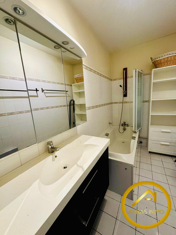 Appartement - 173 m² - 8 pièces