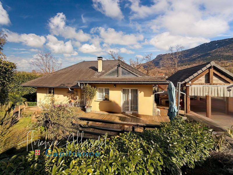 Maison - 169 m² - 5 pièces