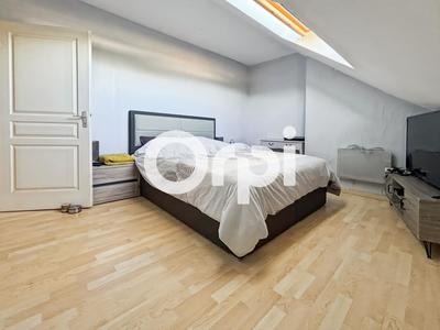 Immeuble - 210 m² - 5 pièces