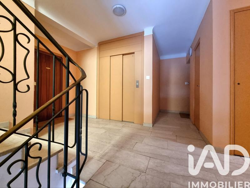 Appartement - 79 m² - 3 pièces