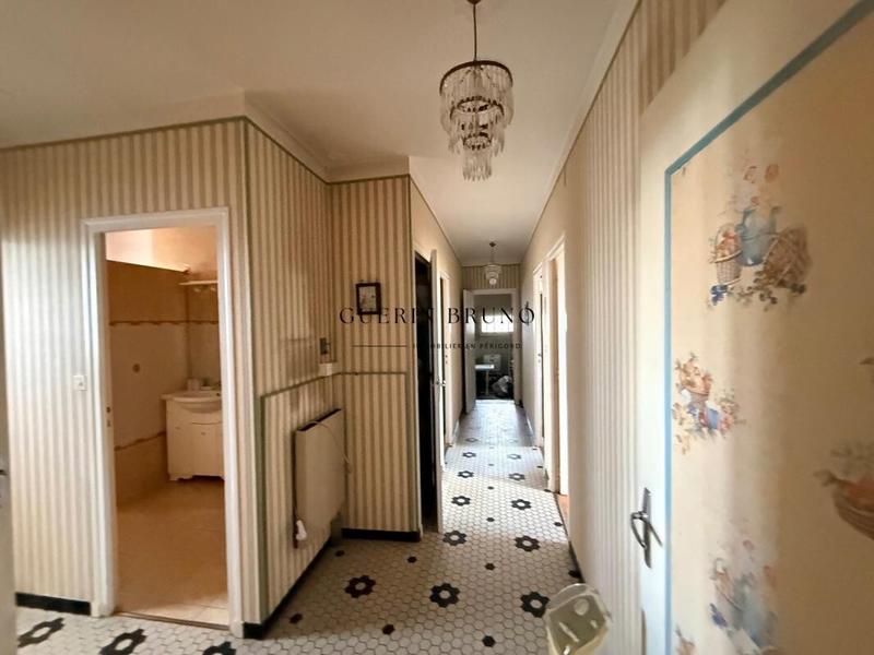 Maison - 89 m² - 5 pièces