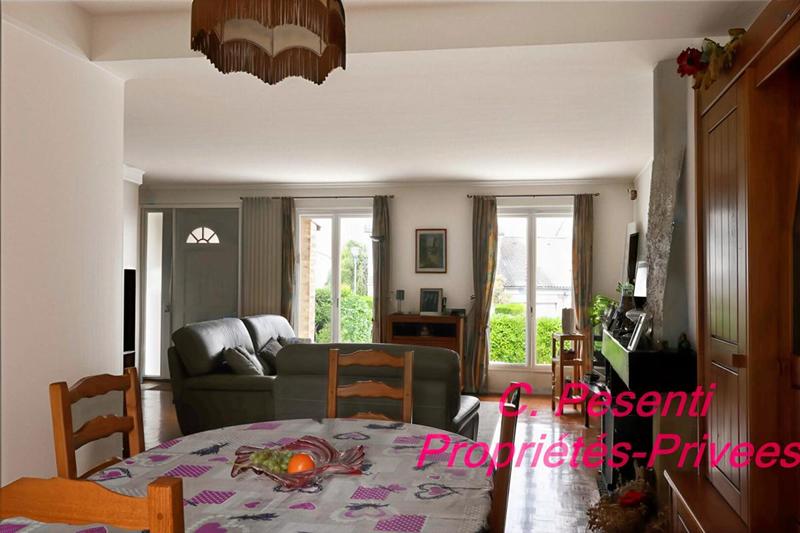 Maison - 103 m² - 5 pièces