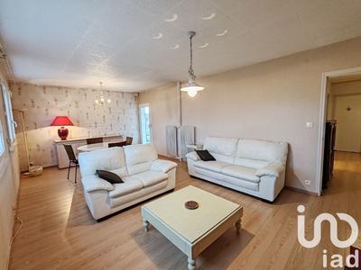 Appartement - 82 m² - 3 pièces