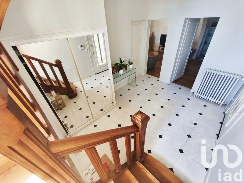 Maison de maîtres - 180 m² - 6 pièces