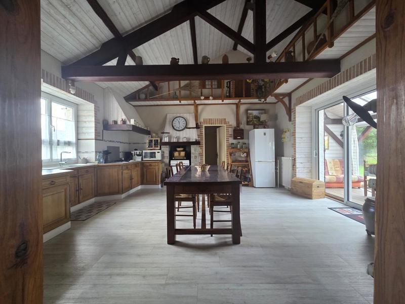 Maison ancienne - 190 m² - 7 pièces