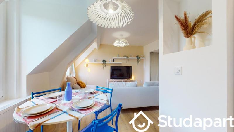 Chambre - 11 m² - 1 pièce