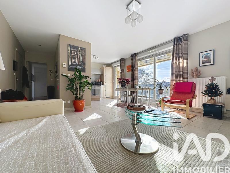 Appartement - 65 m² - 3 pièces