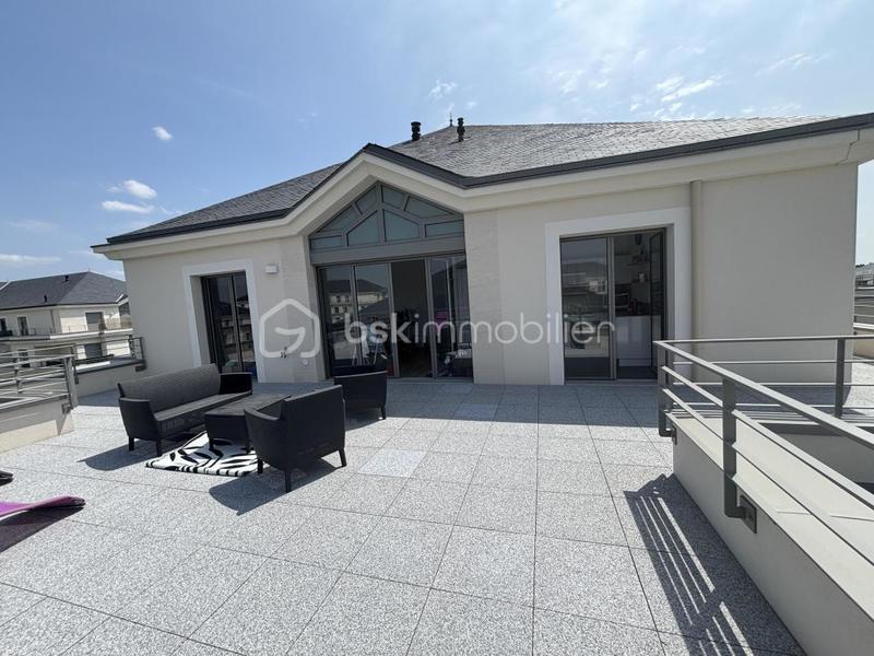 Appartement - 101 m² - 5 pièces