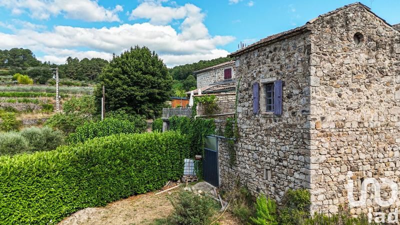 Maison - 94 m² - 4 pièces