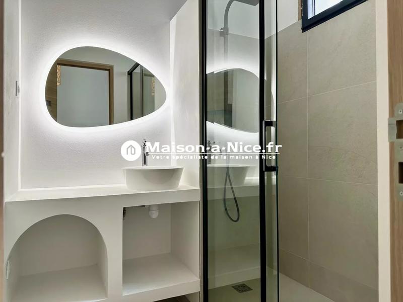 Maison - 138 m² - 6 pièces