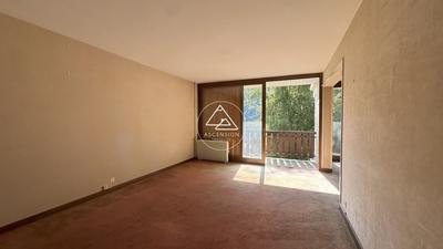 Appartement - 91 m² - 4 pièces