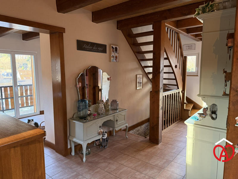Maison - 90 m² - 4 pièces