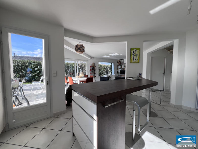 Villa - 137 m² - 5 pièces