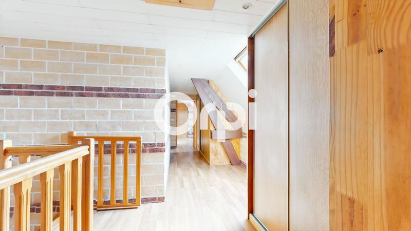 Maison - 170 m² - 5 pièces