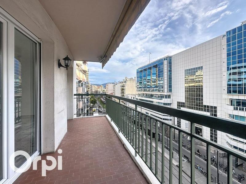 Appartement - 86 m² - 3 pièces