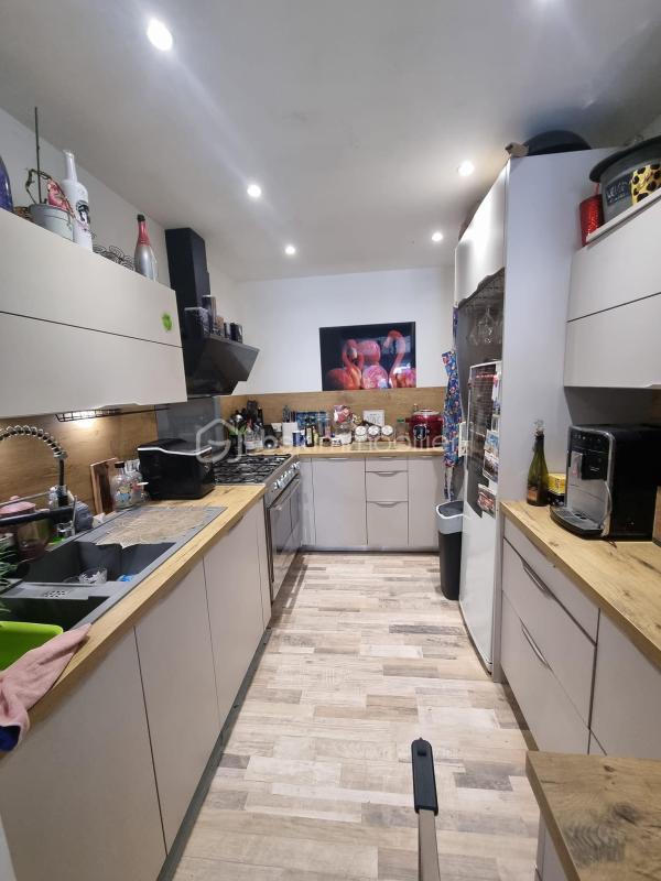 Corps de ferme - 175 m² - 11 pièces