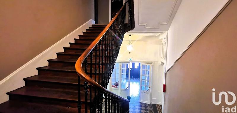 Local commercial - 1 800 m²