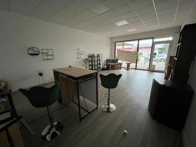 Bureau - 50 m² - 2 pièces