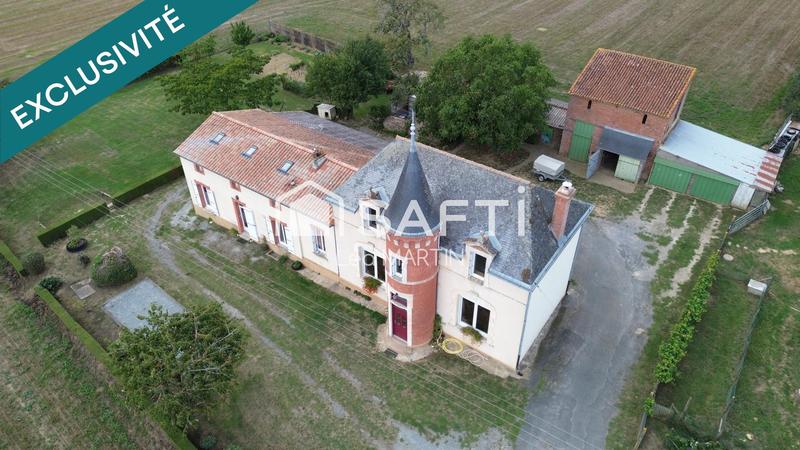 Maison - 207 m² - 9 pièces