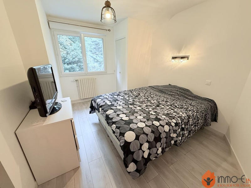 Maison - 121 m² - 5 pièces