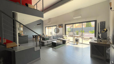 Appartement - 170 m² - 7 pièces