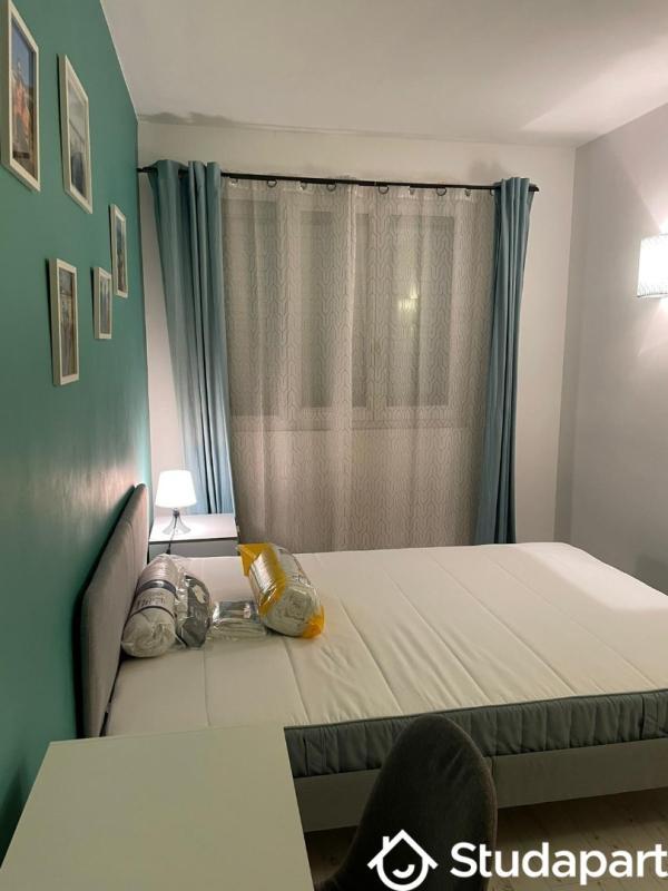 Chambre - 9 m² - 1 pièce