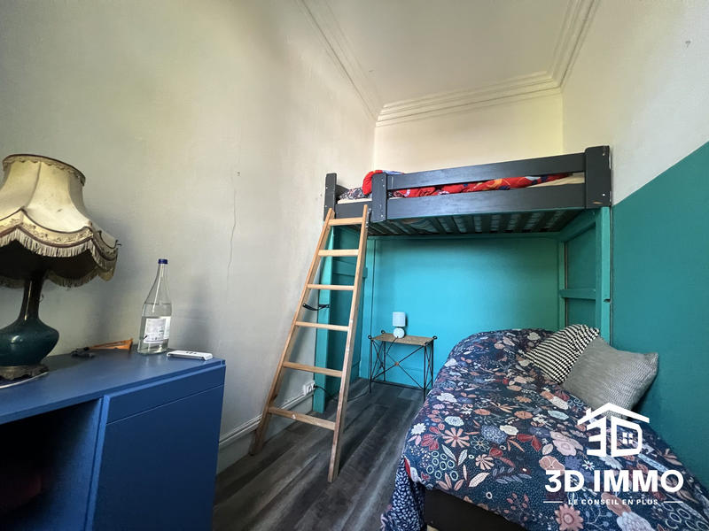 Maison - 325 m² - 14 pièces