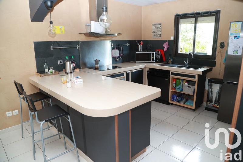 Maison - 99 m² - 4 pièces