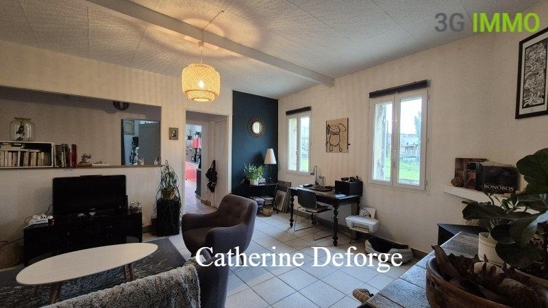 Maison - 280 m² - 12 pièces