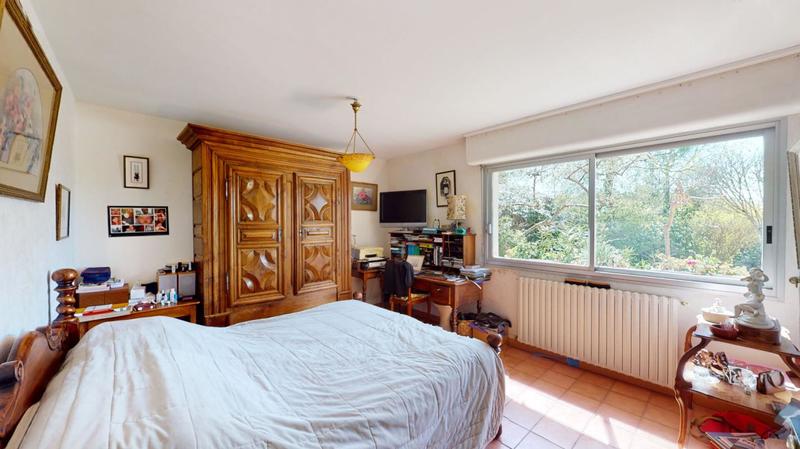 Propriété - 170 m² - 7 pièces