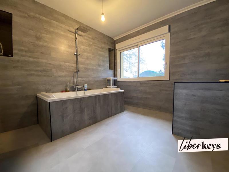 Maison - 150 m² - 6 pièces