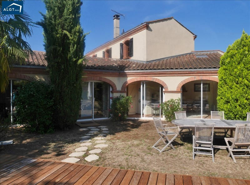 Maison - 180 m² - 5 pièces