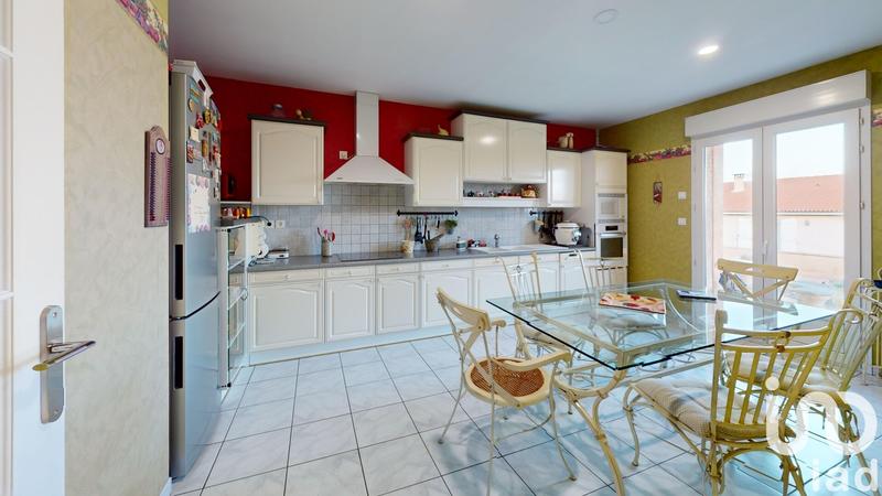 Maison - 110 m² - 5 pièces