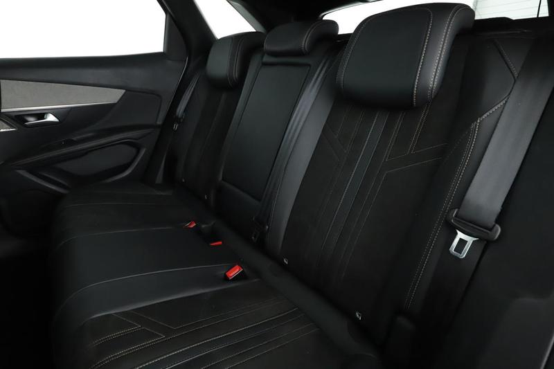 Peugeot 3008 1.2 PureTech Gt Pack Eat8 130 ch