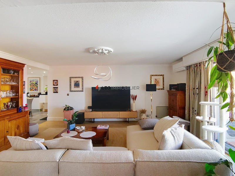 Appartement - 116 m² - 4 pièces