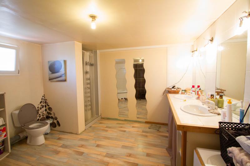 Maison - 180 m² - 8 pièces