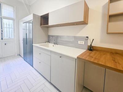 Appartement - 94 m² - 2 pièces