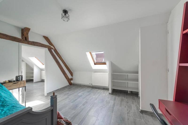 Maison - 155 m² - 8 pièces